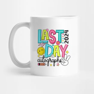 Last Day Autographs 2023-2024 Retro Last Day Of School Mug